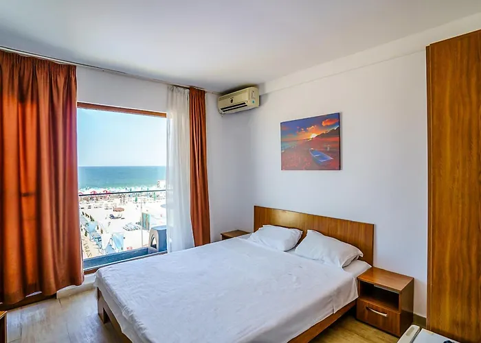 Vila Miraky Pe Plaja Belona