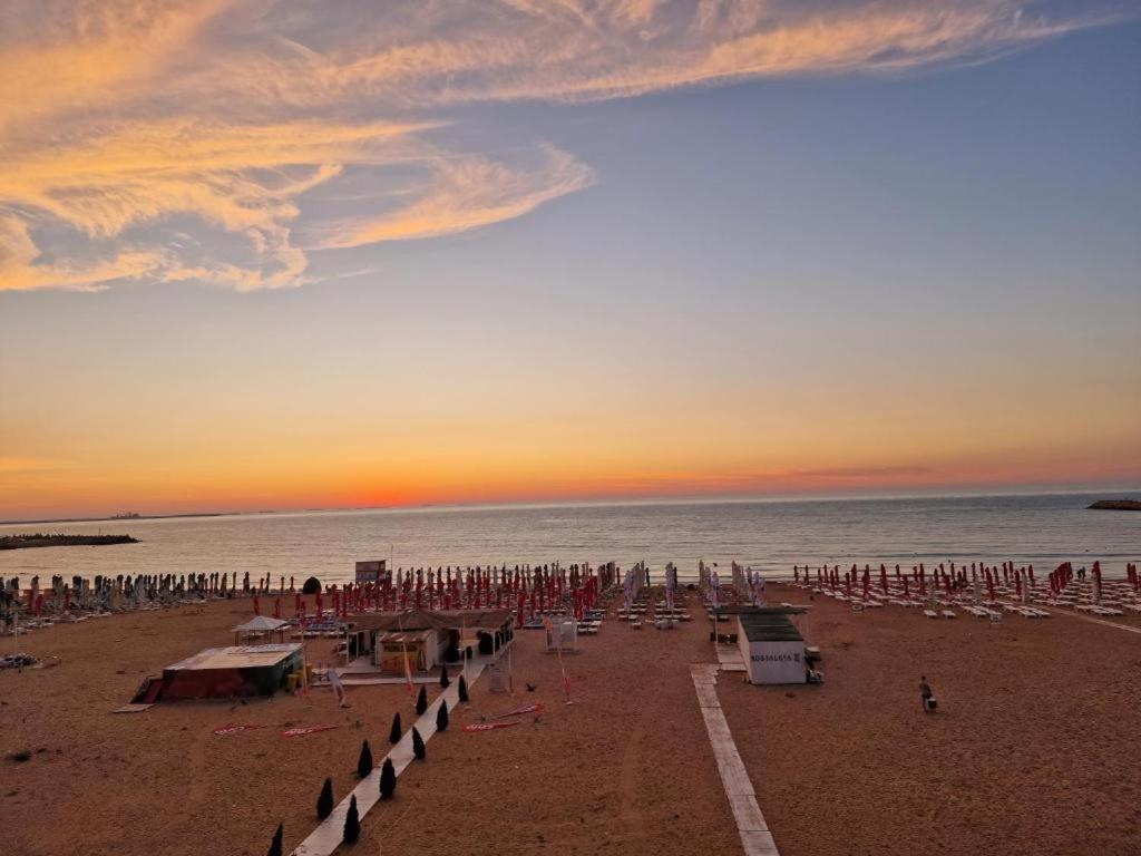 Vila Miraky Pe Plaja Belona Guest house