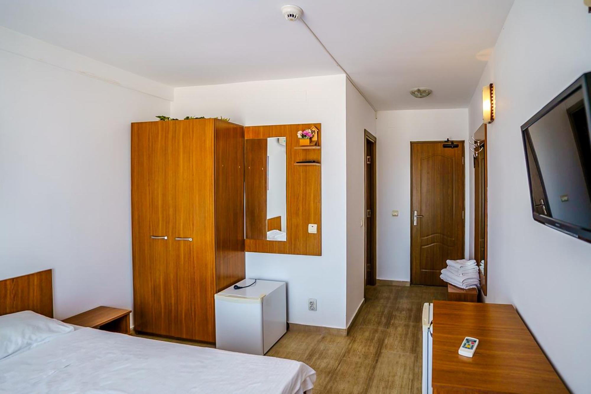 Guest house Vila Miraky Pe Plaja Belona